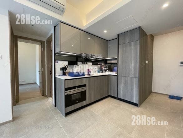 The Yoho Hub Rental 458 ft²