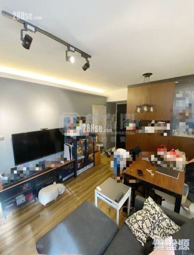 Tai Hing Gardens Sell 2 Bedrooms 419 ft²