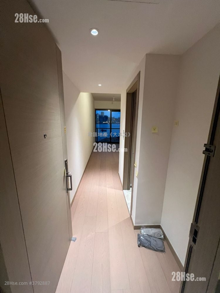 蔚蓝东岸 租盘 2 房 , 1 浴室 512 平方尺