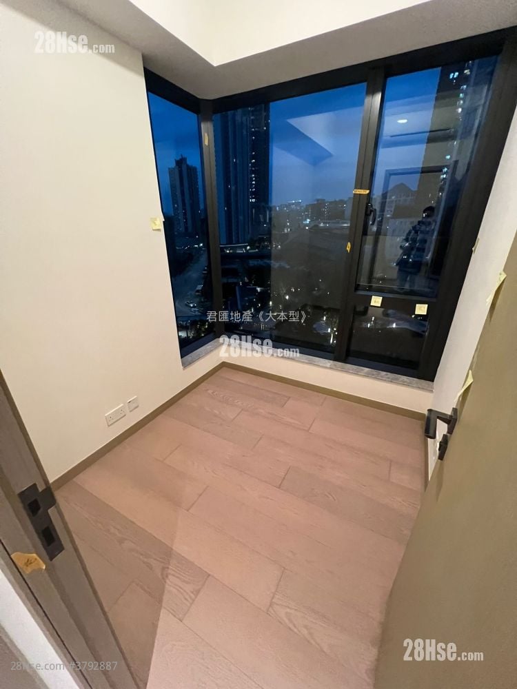 蔚蓝东岸 租盘 2 房 , 1 浴室 512 平方尺