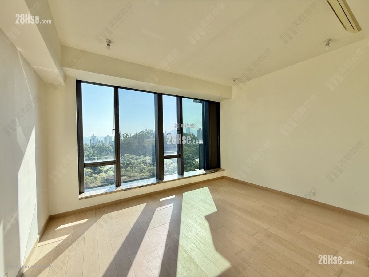 Mantin Heights Sell 4 Bedrooms 1,477 ft²