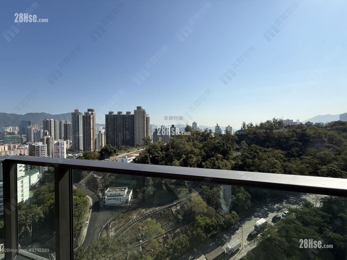 Mantin Heights Sell 4 Bedrooms 1,477 ft²