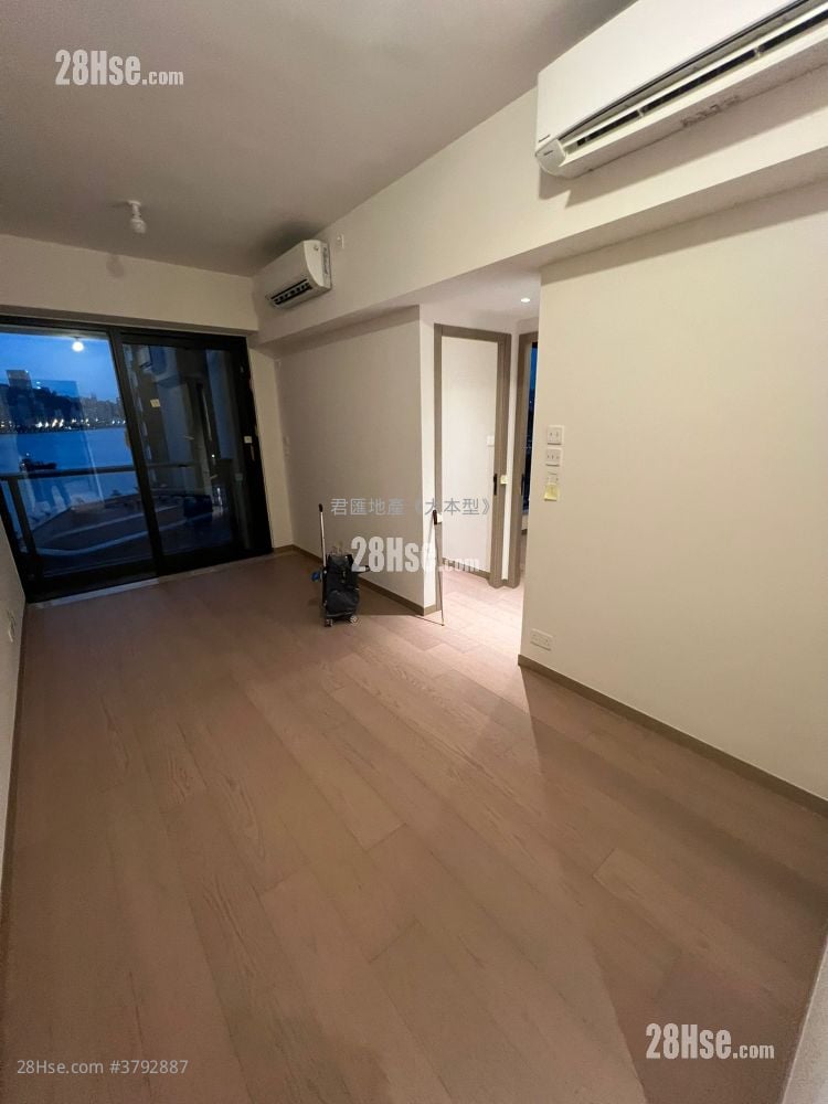 蔚蓝东岸 租盘 2 房 , 1 浴室 512 平方尺