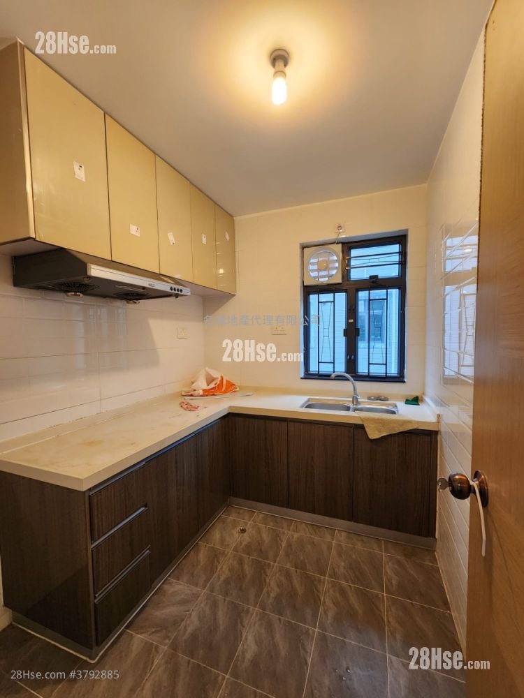 Tai Po Tau Sell 3 Bedrooms , 1 Bathroom