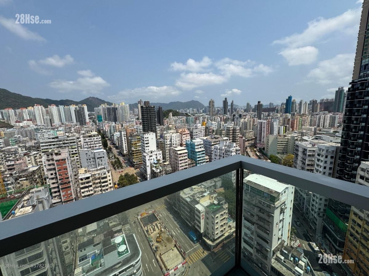 Park One Rental 3 Bedrooms , 1 Bathroom 418 ft²