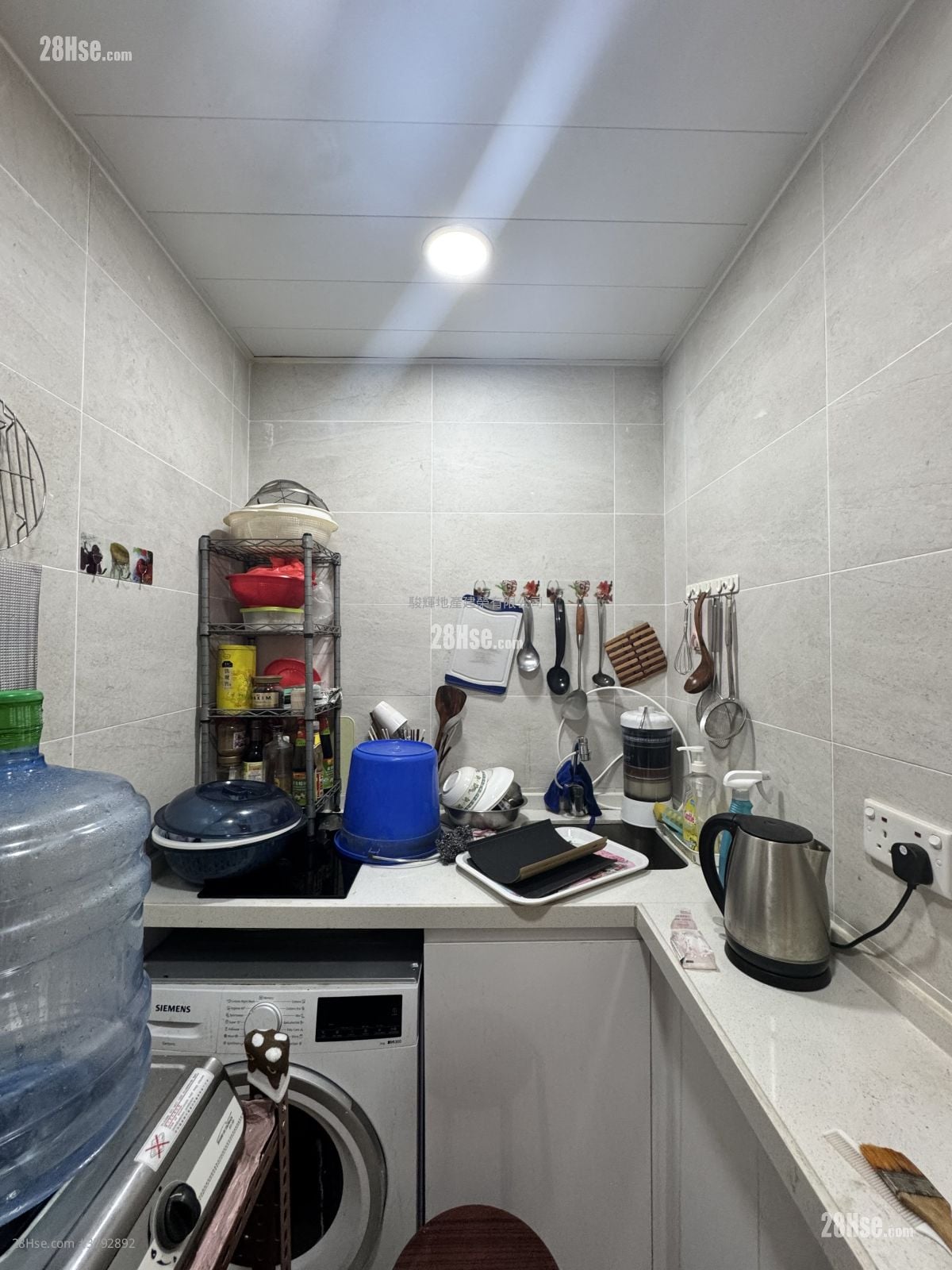 金辉大厦 租盘 2 房 , 1 浴室 340 平方尺