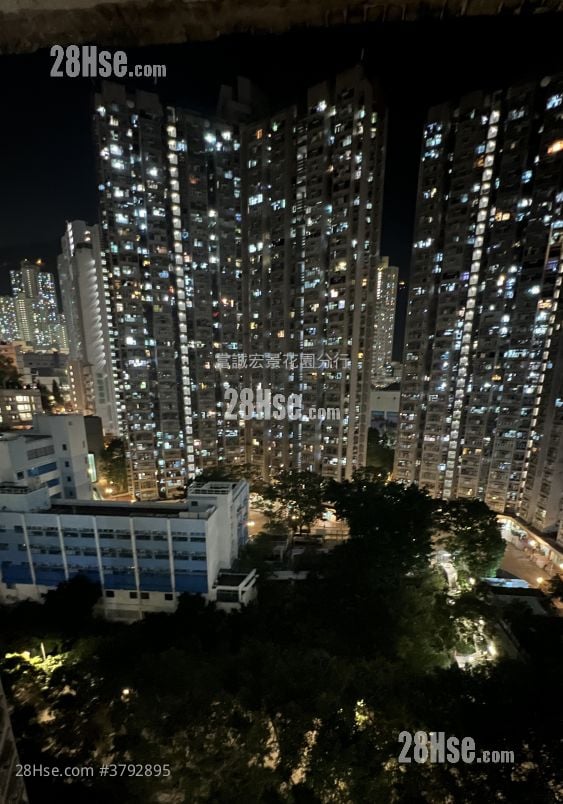 Fung Tak Estate Sell 1 Bedroom , 1 Bathroom 376 ft²