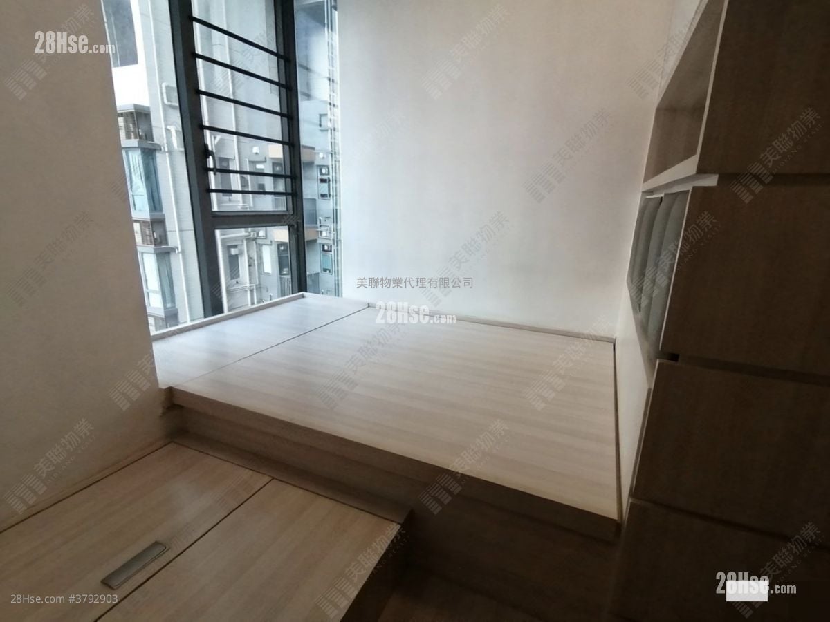 Heya Aqua Sell 1 Bedroom , 1 Bathroom 408 ft²