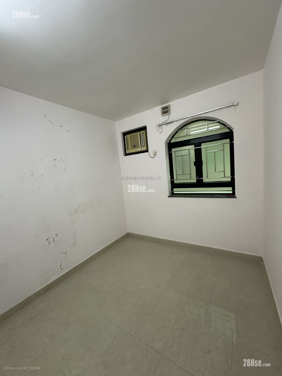 锺屋村 租盘 3 房 , 1 浴室 653 平方尺