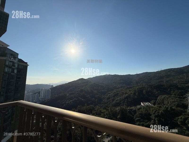 朗逸峰 售盘 5+ 房 , 3 浴室 2,077 平方尺