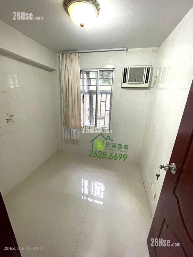 村屋 租盘 2 房 , 1 浴室