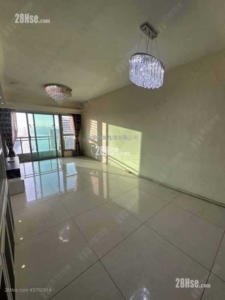 City Point Sell 4 Bedrooms 898 ft²