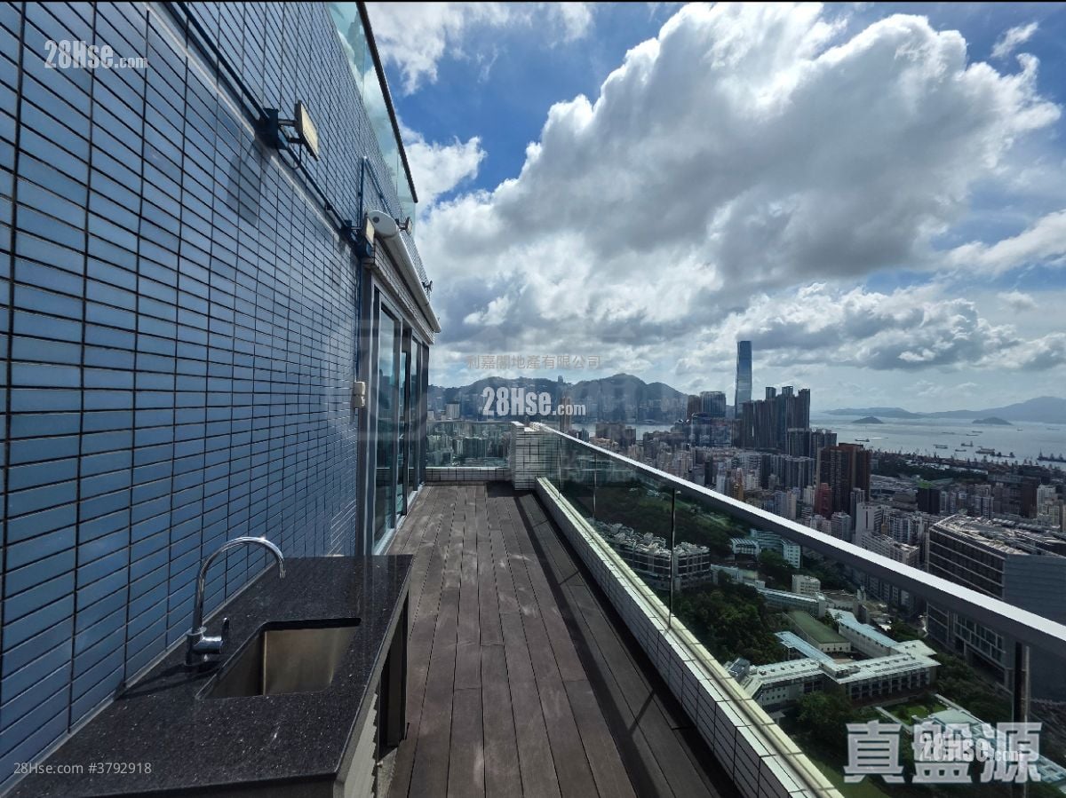 No. 15 Homantin Hill Rental 3 Bedrooms , 3 Bathrooms 3,170 ft²