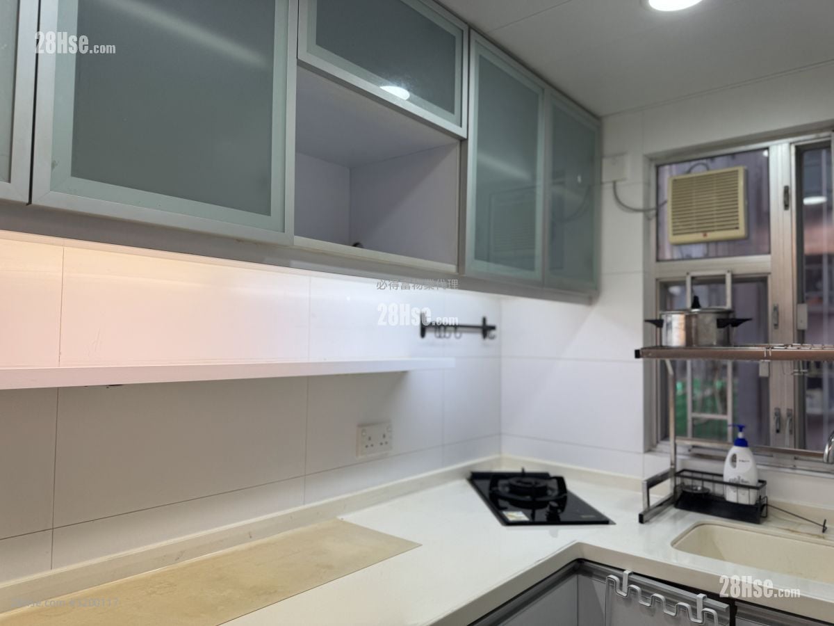 福怡大厦 租盘 2 房 , 1 浴室 342 平方尺