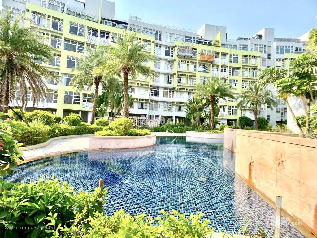 The Hillgrove Rental 3 Bedrooms , 2 Bathrooms 874 ft²