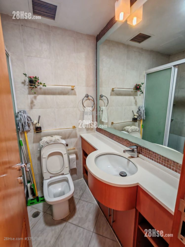 The Hillgrove Rental 3 Bedrooms , 2 Bathrooms 874 ft²