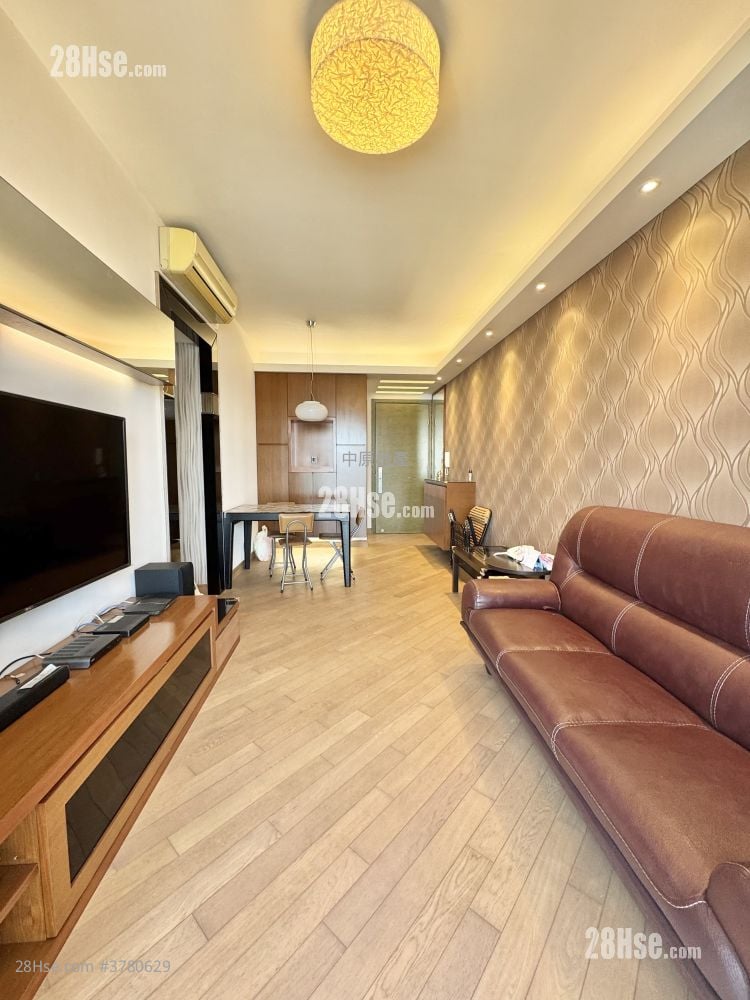 Florient Rise Sell 3 Bedrooms , 2 Bathrooms 649 ft²