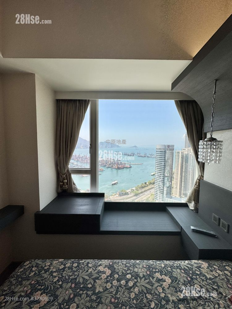 Florient Rise Sell 3 Bedrooms , 2 Bathrooms 649 ft²