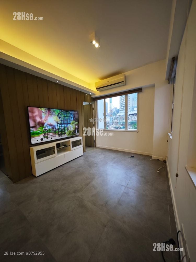 Po Tak Mansion Sell 1 Bedroom , 1 Bathroom 344 ft²