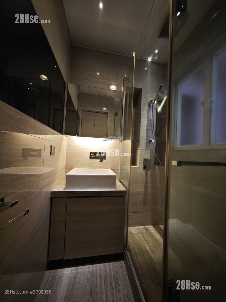 Po Tak Mansion Sell 1 Bedroom , 1 Bathroom 344 ft²