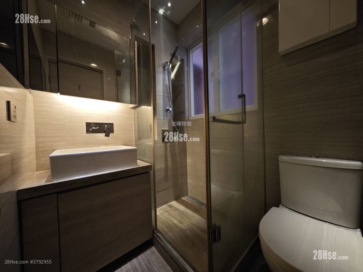 Po Tak Mansion Sell 1 Bedroom , 1 Bathroom 344 ft²