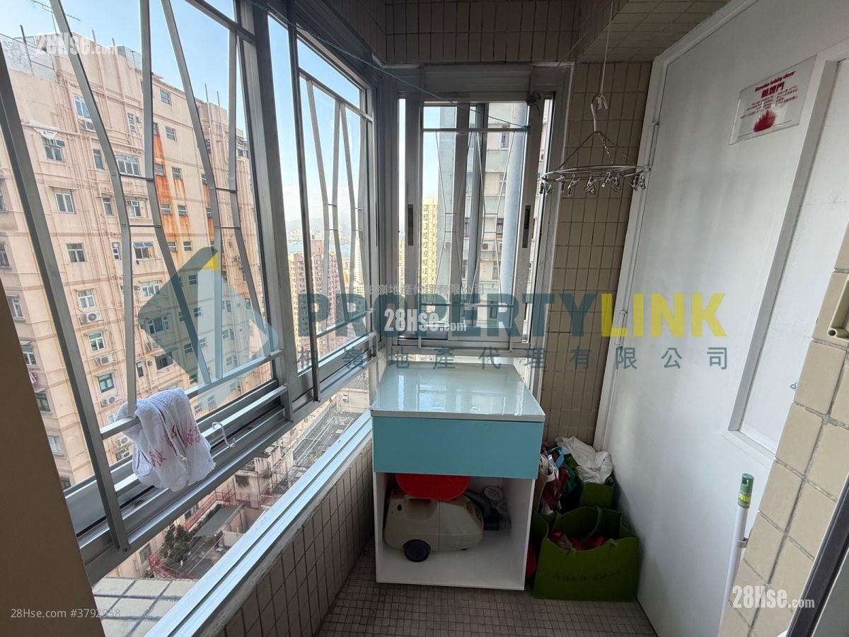 Chatswood Villa Sell 3 Bedrooms , 1 Bathroom 573 ft²