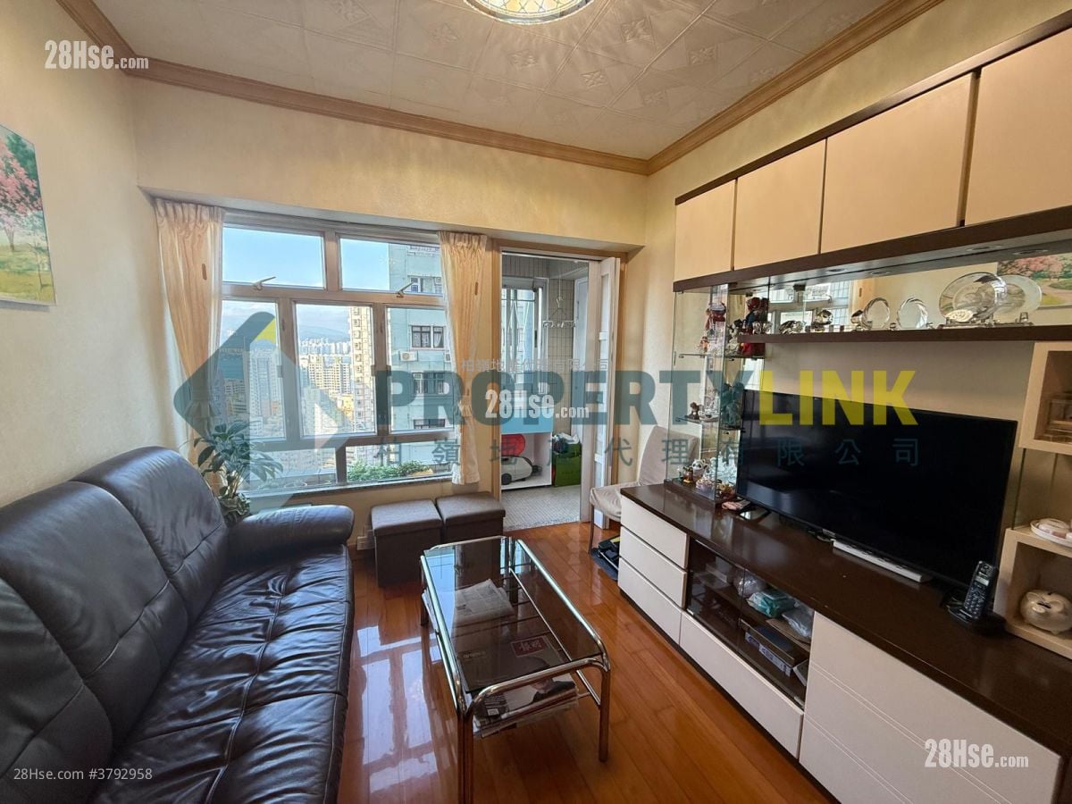 Chatswood Villa Sell 3 Bedrooms , 1 Bathroom 573 ft²