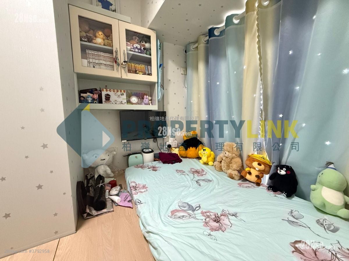 Chatswood Villa Sell 3 Bedrooms , 1 Bathroom 573 ft²