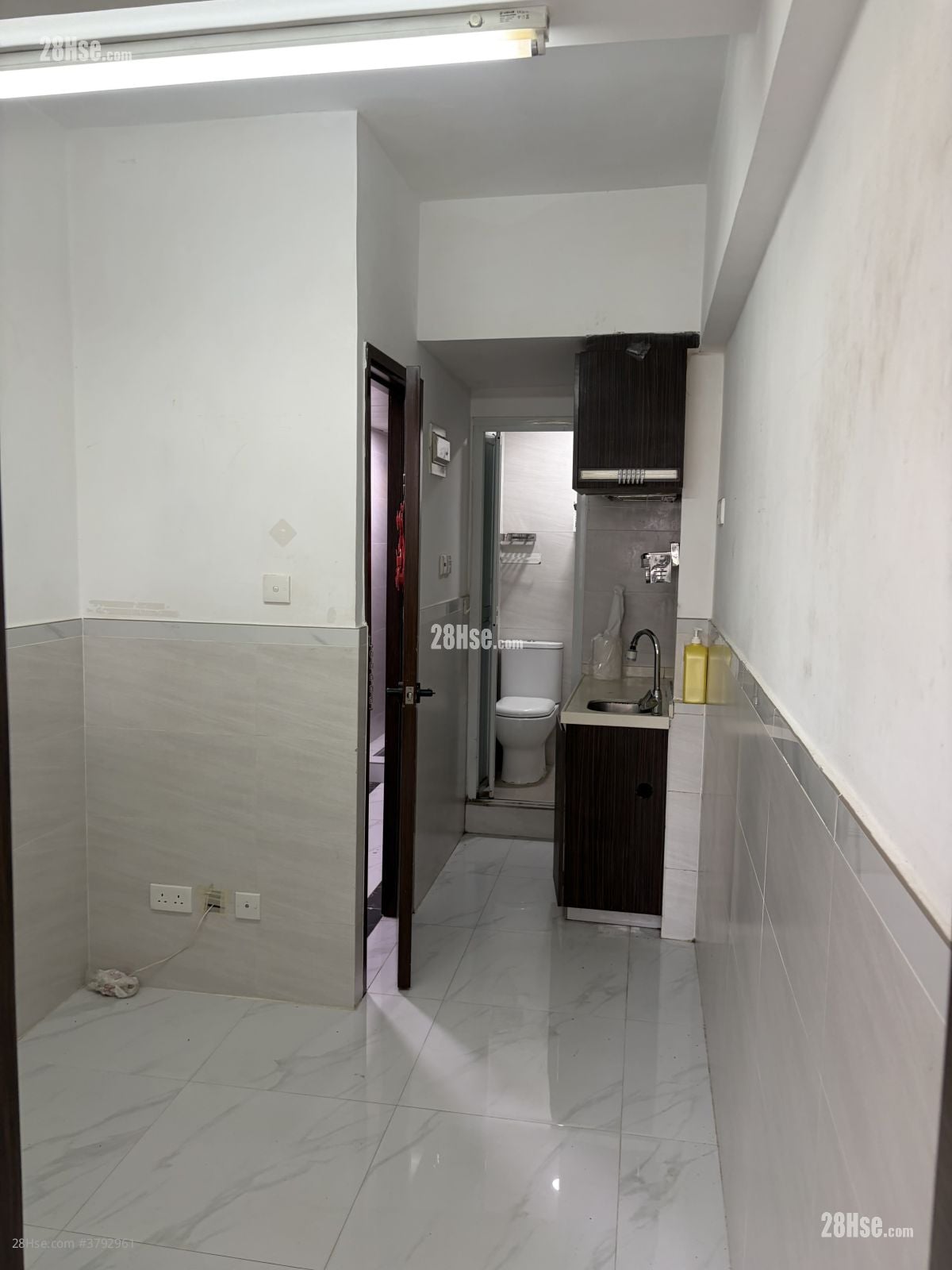 唐楼 租盘 1 房 , 1 浴室