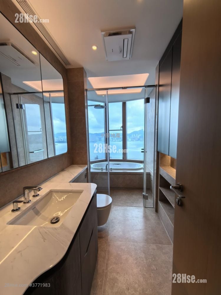 LP10 售盘 4 房 1,205 平方尺