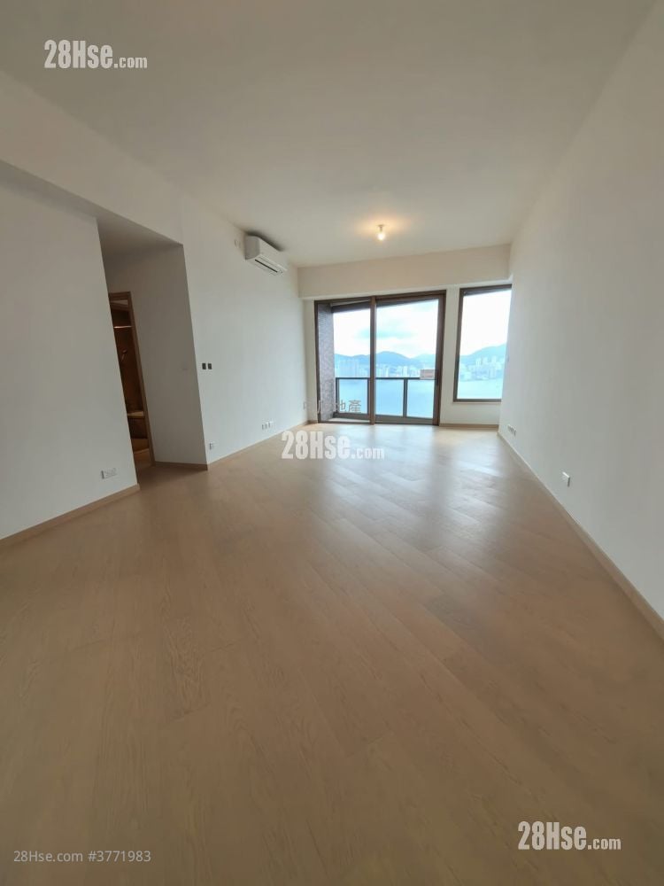 LP10 售盘 4 房 1,205 平方尺