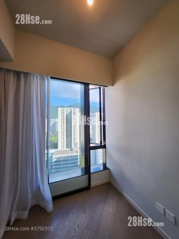 柏傲庄 租盘 3 房 , 2 浴室 663 平方尺