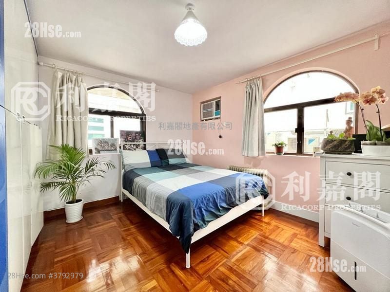 大坑口 售盘 5+ 房 2,100 平方尺