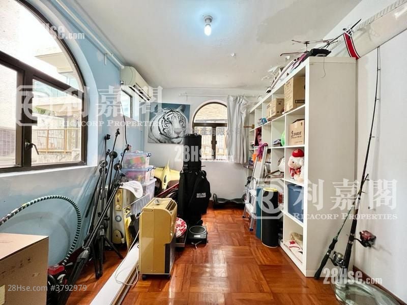 大坑口 售盘 5+ 房 2,100 平方尺