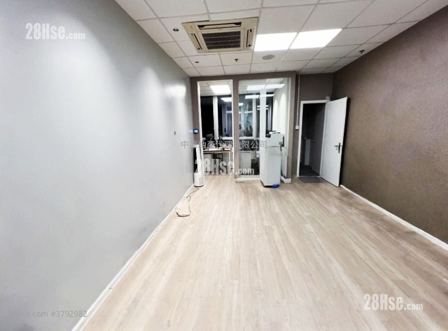 Trendy Centre Rental