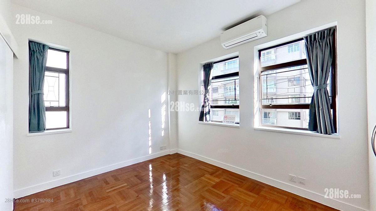 master room: 8 Sau Chuk Yuen Road Rental 3 Bedrooms , 2 Bathrooms 1,026 ft²