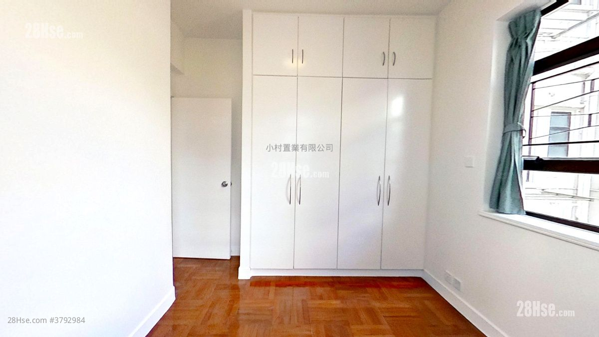 bedroom 2: 8 Sau Chuk Yuen Road Rental 3 Bedrooms , 2 Bathrooms 1,026 ft²
