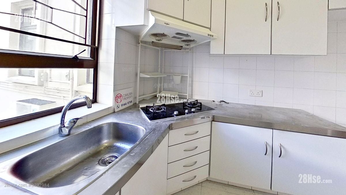 kitchen: 8 Sau Chuk Yuen Road Rental 3 Bedrooms , 2 Bathrooms 1,026 ft²