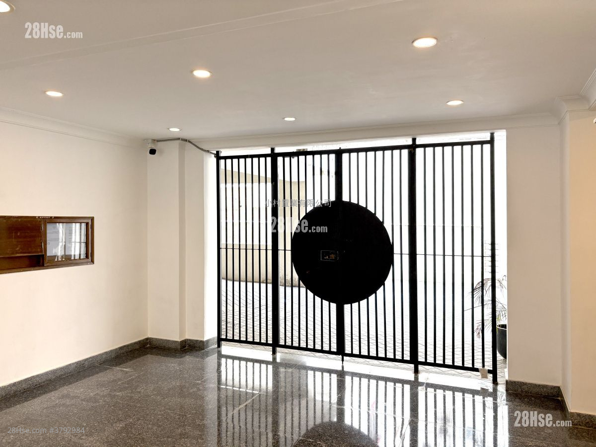 Lobby: 8 Sau Chuk Yuen Road Rental 3 Bedrooms , 2 Bathrooms 1,026 ft²