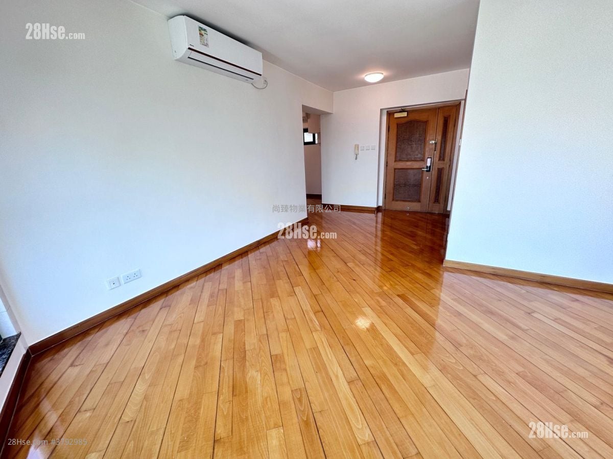 Dragon Pride Sell 3 Bedrooms , 2 Bathrooms 876 ft²