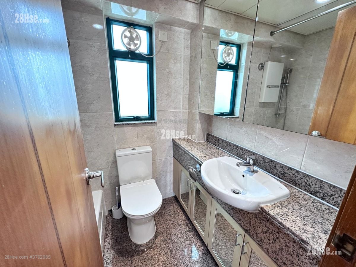 Dragon Pride Sell 3 Bedrooms , 2 Bathrooms 876 ft²