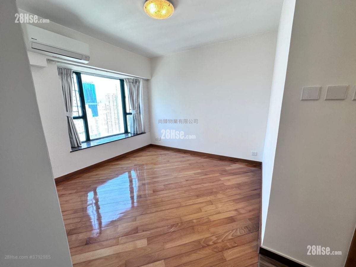 Dragon Pride Sell 3 Bedrooms , 2 Bathrooms 876 ft²