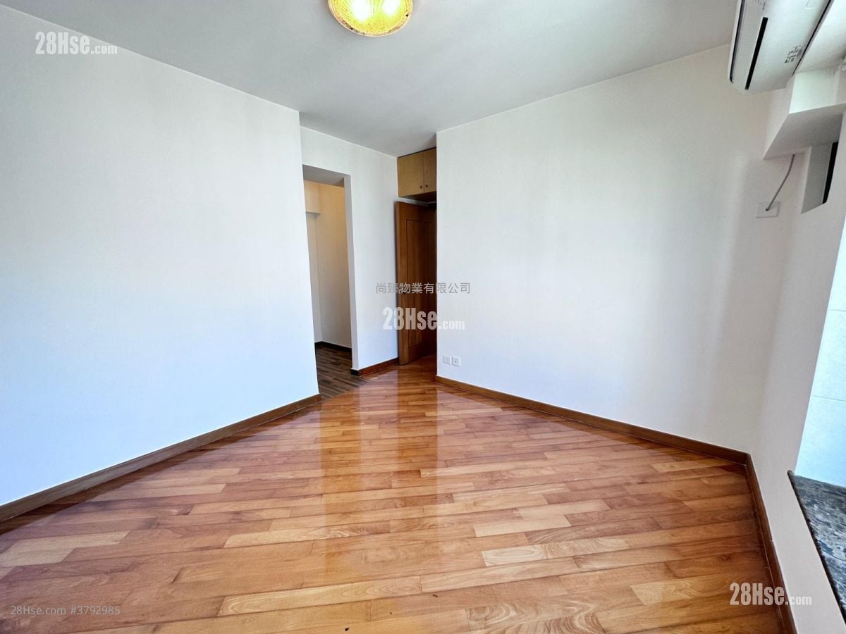 Dragon Pride Sell 3 Bedrooms , 2 Bathrooms 876 ft²