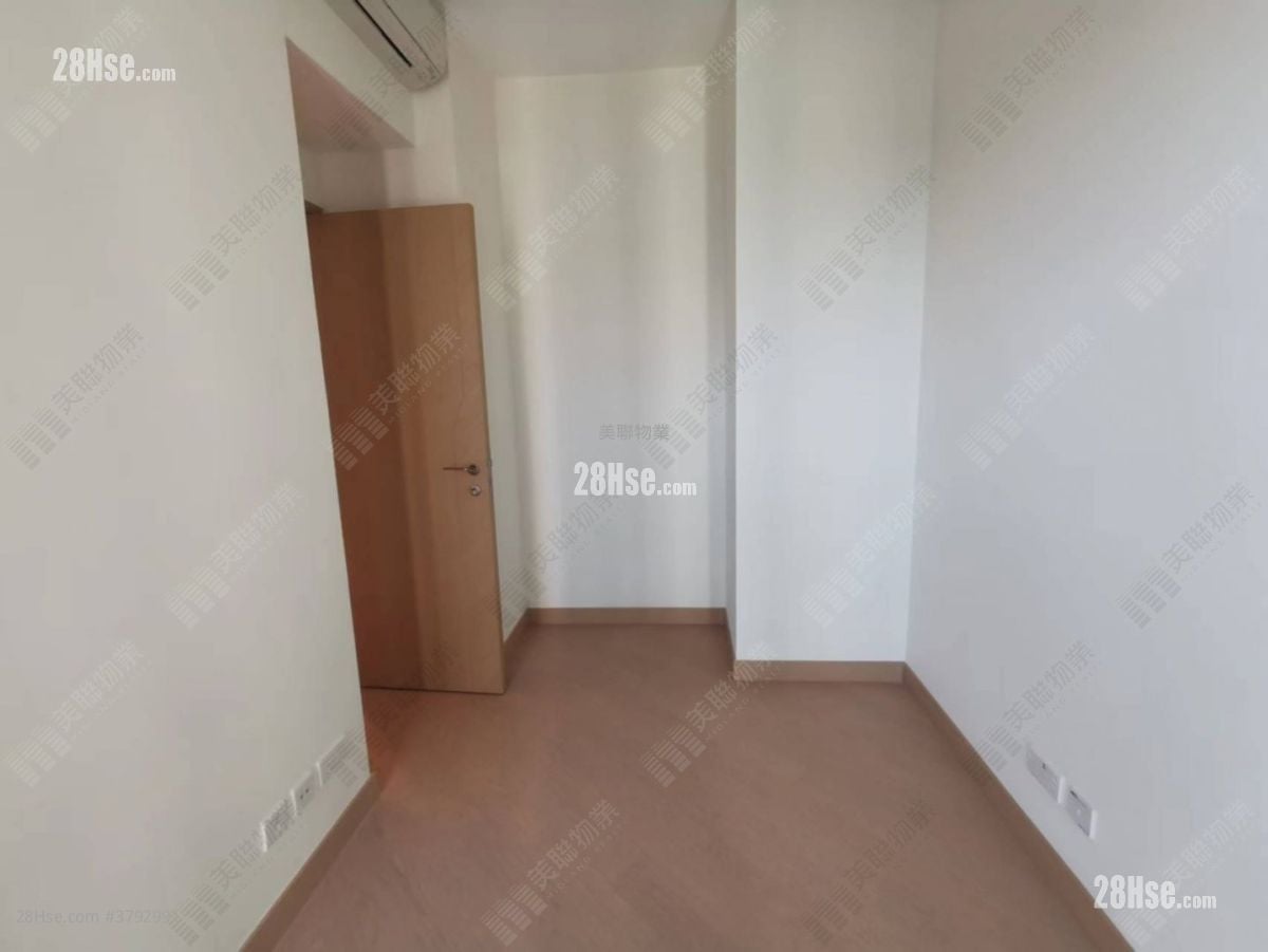 Grand Victoria Sell 2 Bedrooms , 1 Bathroom 448 ft²