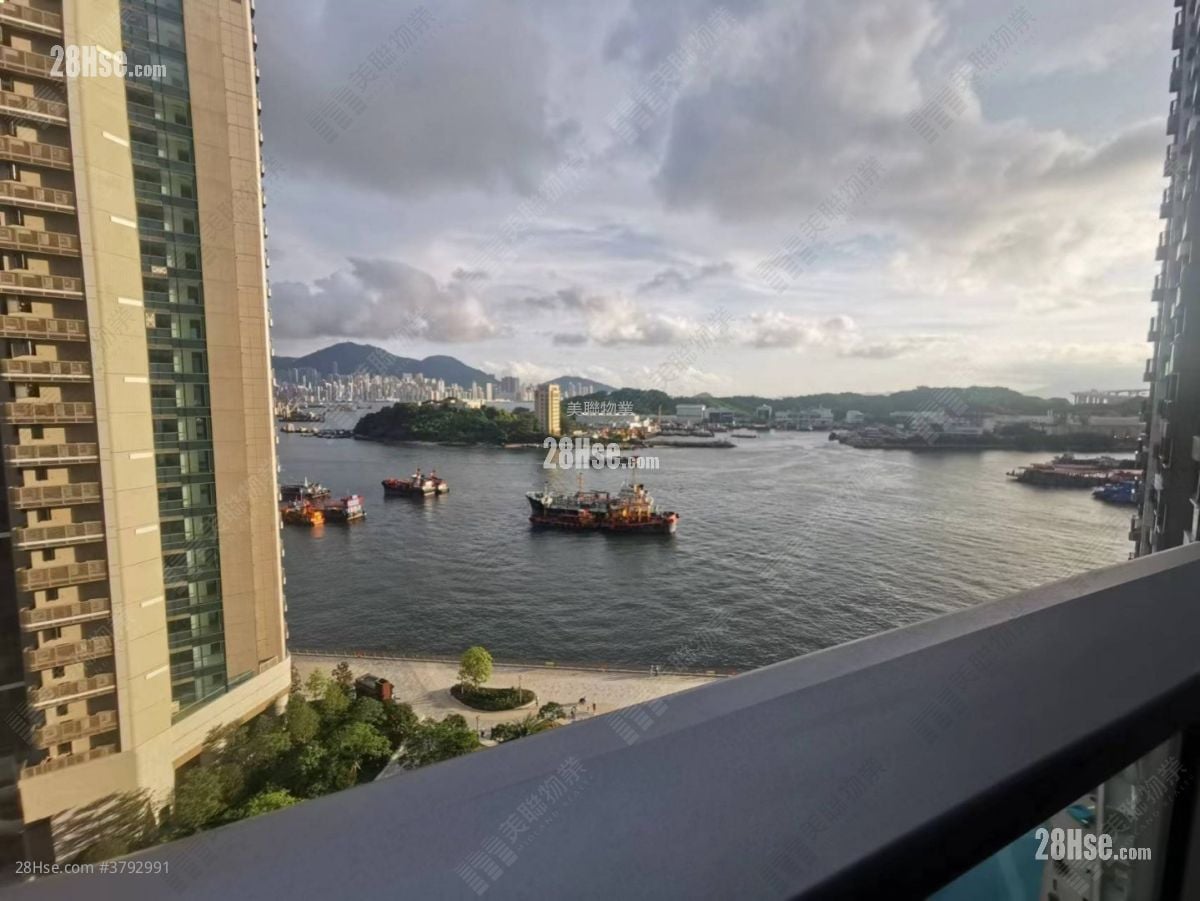 Grand Victoria Sell 2 Bedrooms , 1 Bathroom 448 ft²