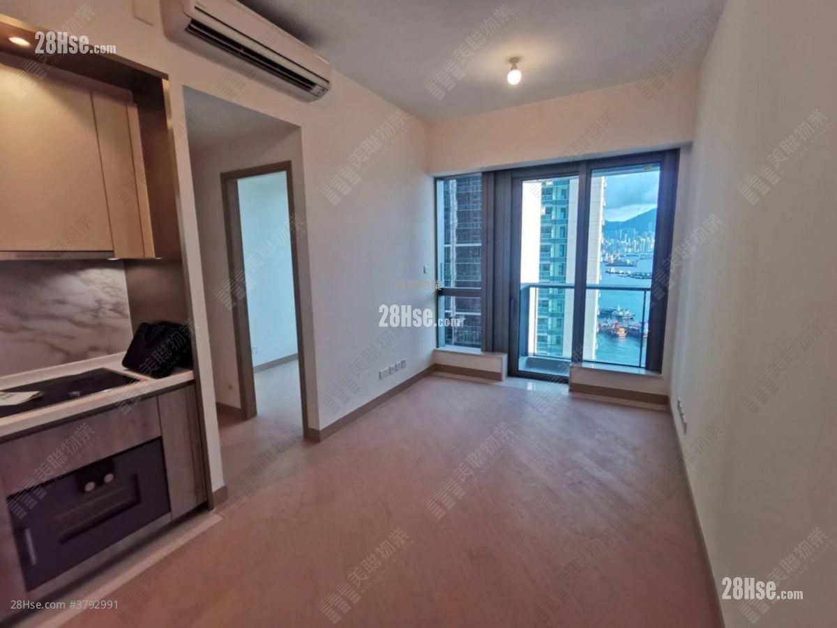 Grand Victoria Sell 2 Bedrooms , 1 Bathroom 448 ft²