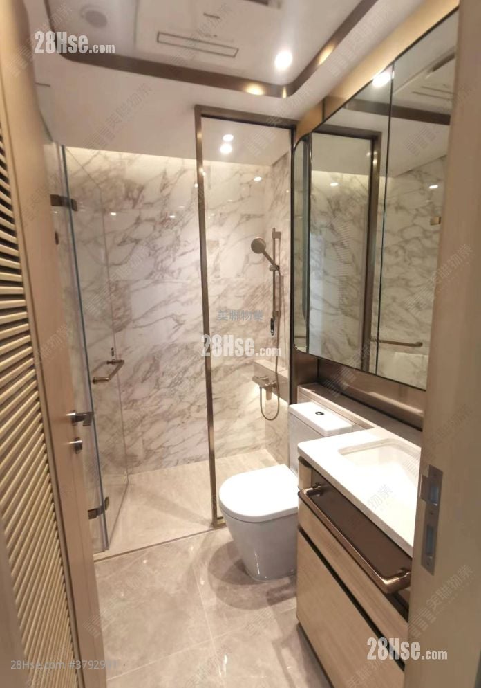 Grand Victoria Sell 2 Bedrooms , 1 Bathroom 448 ft²