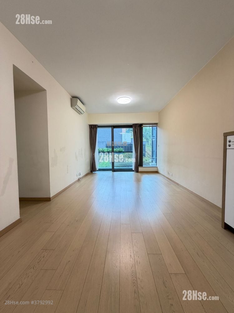 The Bloomsway Rental 4 Bedrooms , 3 Bathrooms 1,006 ft²