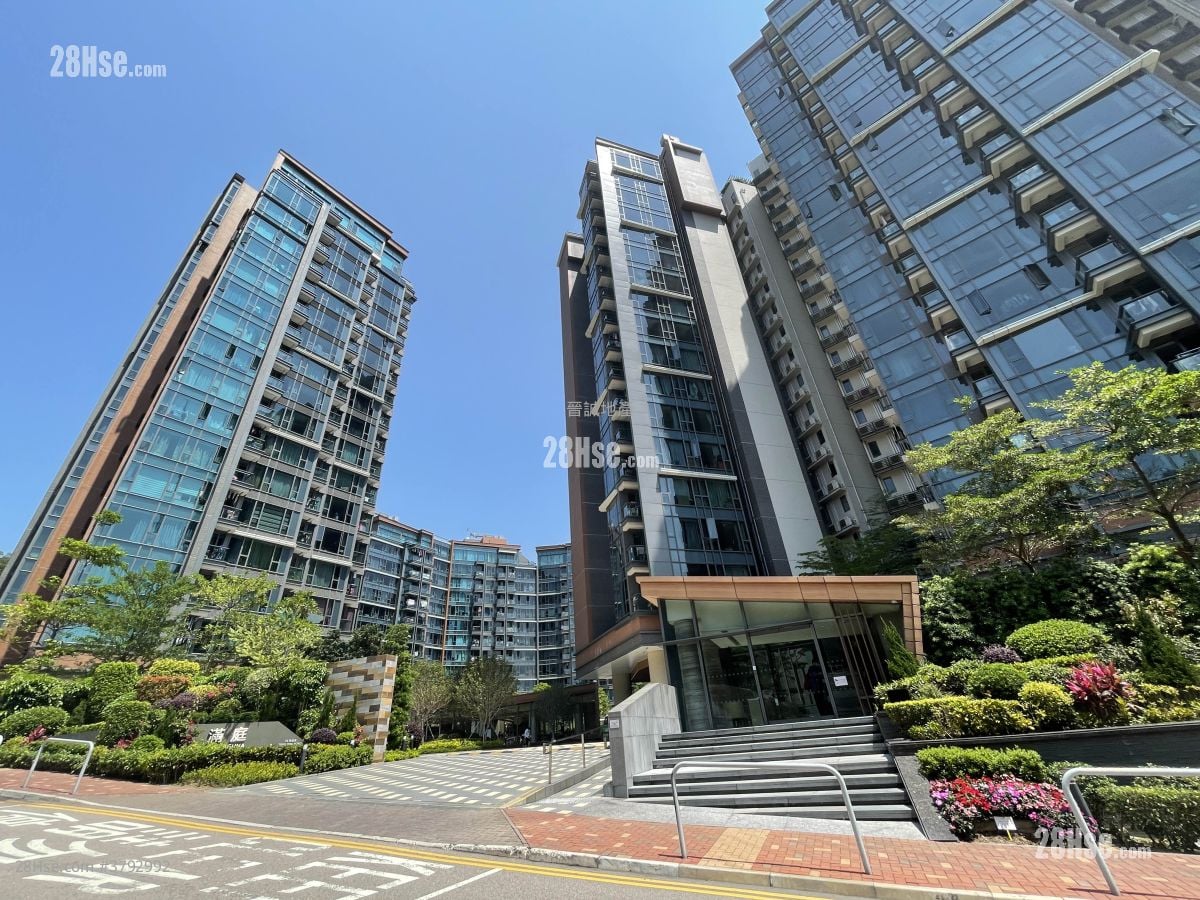 The Bloomsway Rental 4 Bedrooms , 3 Bathrooms 1,006 ft²