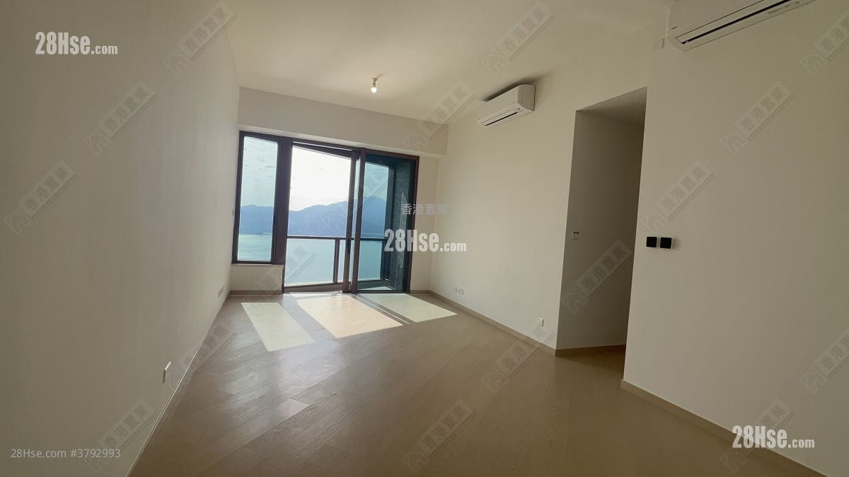 LP10 售盘 4 房 1,526 平方尺